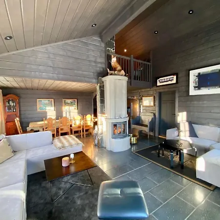 بيت للعطل The Friheden Ljosland